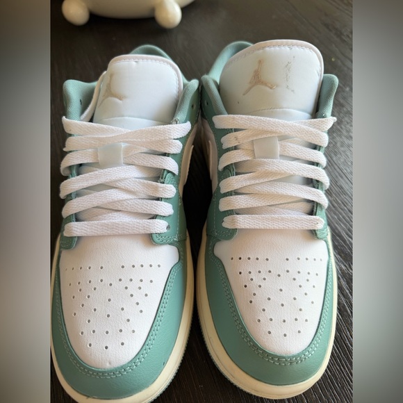 Air Jordan 1 Low White Cannon Sail Shoes Women's | Size7.5 - Picture 3 of 7